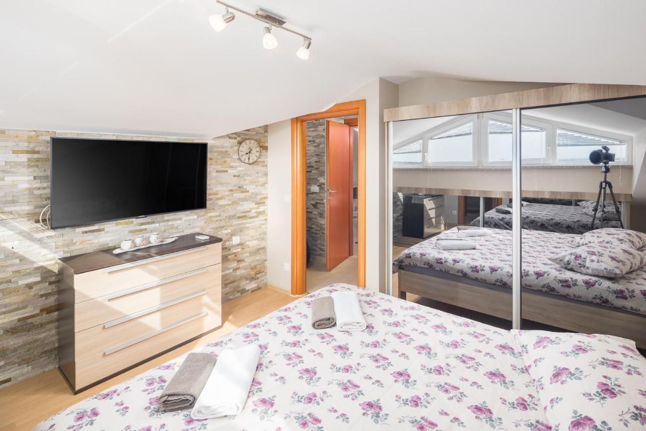 Rossini Superior Apartman Poreč Kültér fotó
